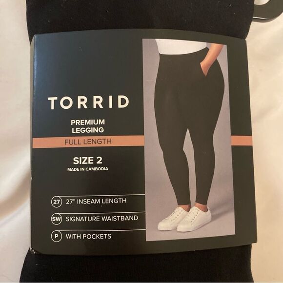 TORRID Full length premium legging with pockets in black size 2 NWT - Picture 8 of 10